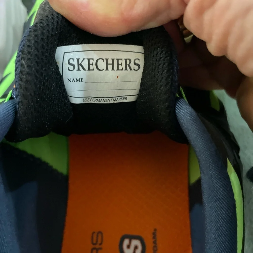 Skechers Kid’s Black and Neon Green Athletic Shoes - Picture 8 of 8